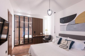 Aristo129 - Stylish Urban Retreat Balcony by Metro